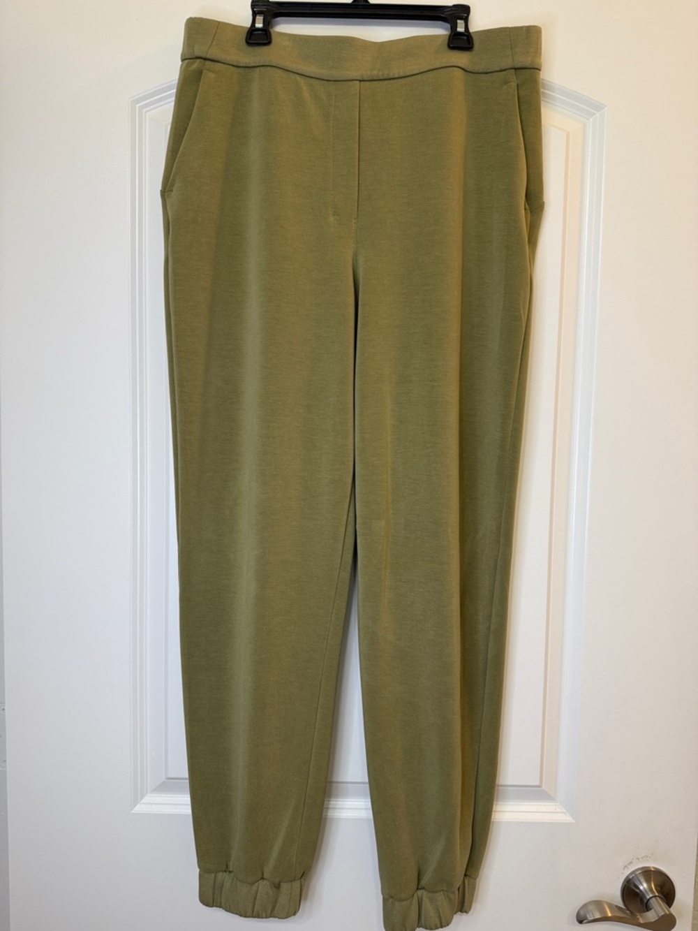 Lululemon Softstreme Relaxed High-Rise Pant
